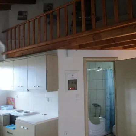 Oktana Apartment Kourouta