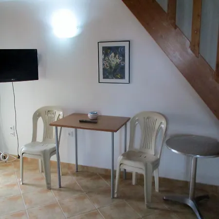 Oktana Appartement *